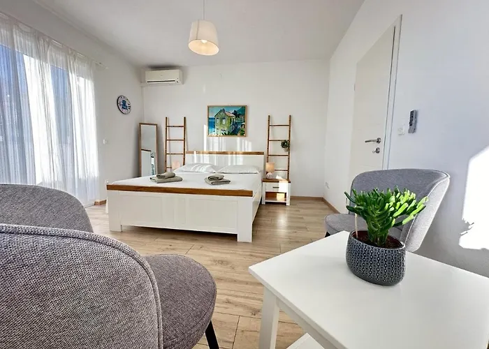 Kovacevica * Hvar Town