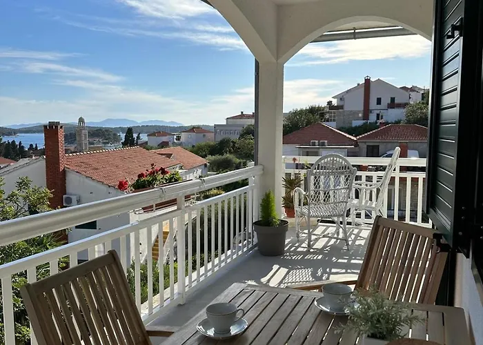 Kovacevica * Hvar Town