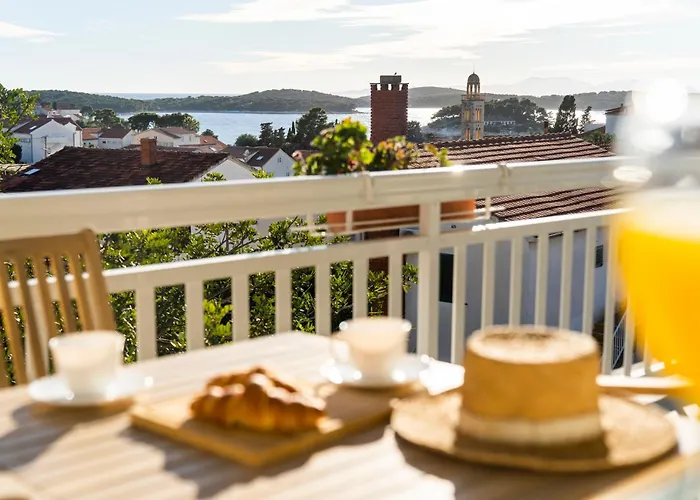 Kovacevica * Hvar Town